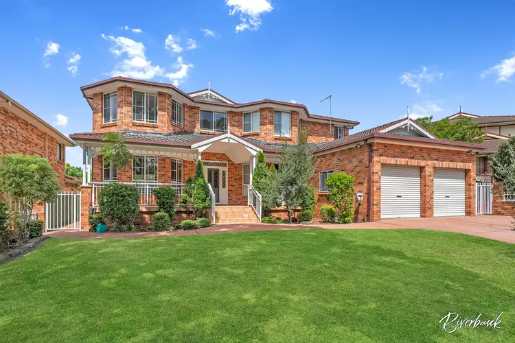 10 White Gum Place, Greystanes NSW 2145