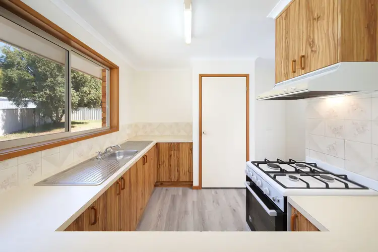 Fifth view of Homely unit listing, 1/13 Shiels Court, Wodonga VIC 3690