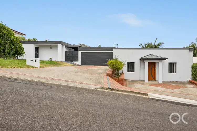 6 Nicolle Drive