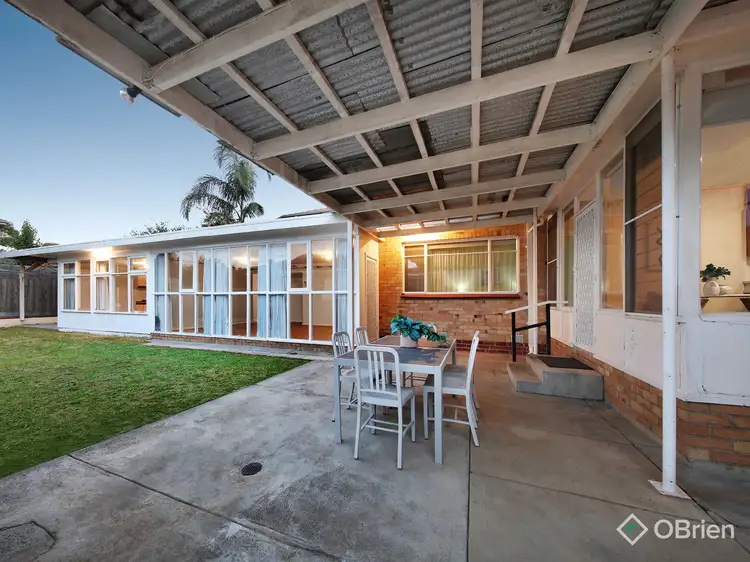 22 Delos Street, Oakleigh South VIC 3167