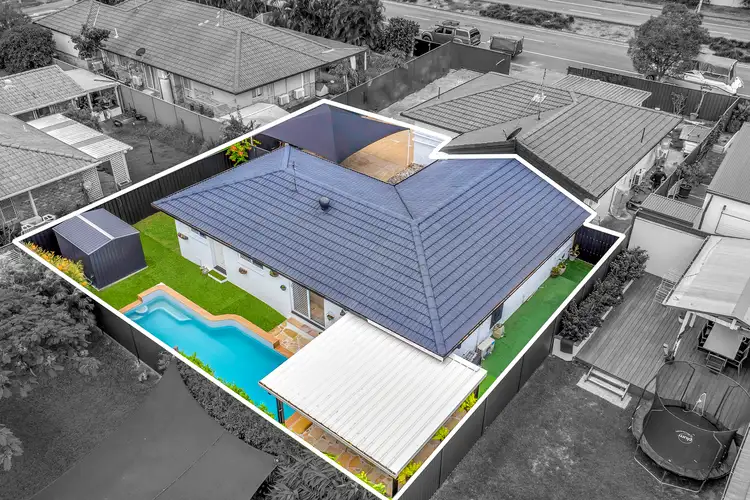 Sixth view of Homely semi-detached listing, 1/134 Oxley Drive, Paradise Point QLD 4216