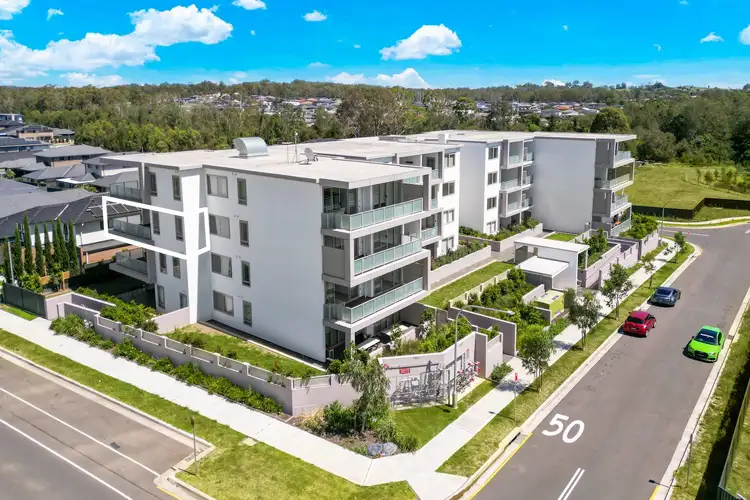 19/5 Drinkwater Lane, Edmondson Park NSW 2174