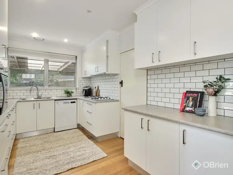 16 Henshall Street, Warragul VIC 3820