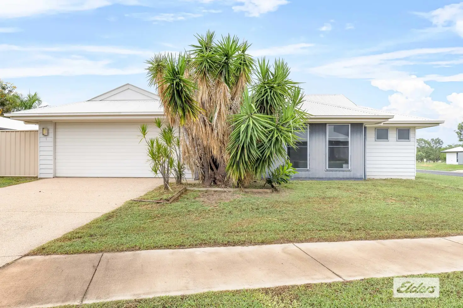 Main view of Homely unit listing, 1/11 Eagle Street, Emerald QLD 4720