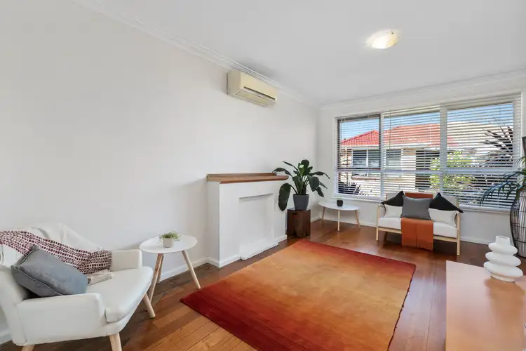 Second view of Homely unit listing, 4/4 Gipps Avenue, Mordialloc VIC 3195