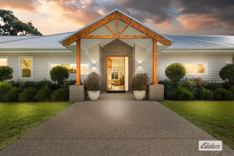 64 Whitestone Place, West Wodonga VIC 3690