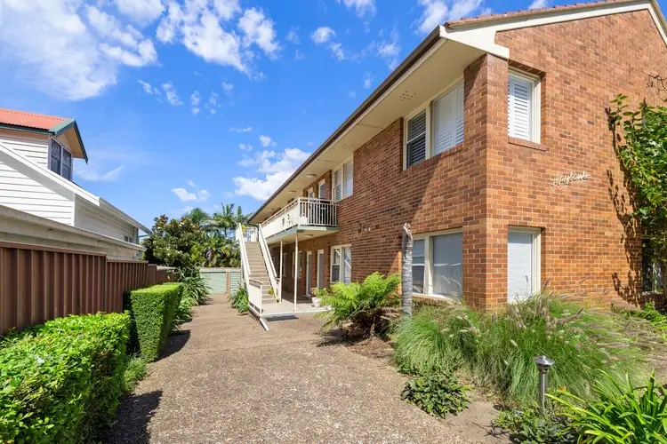 3/8 Seaforth Avenue, Woolooware NSW 2230