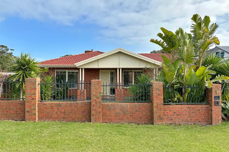 Main view of Homely unit listing, 1/10 Verdon Street, Dromana VIC 3936