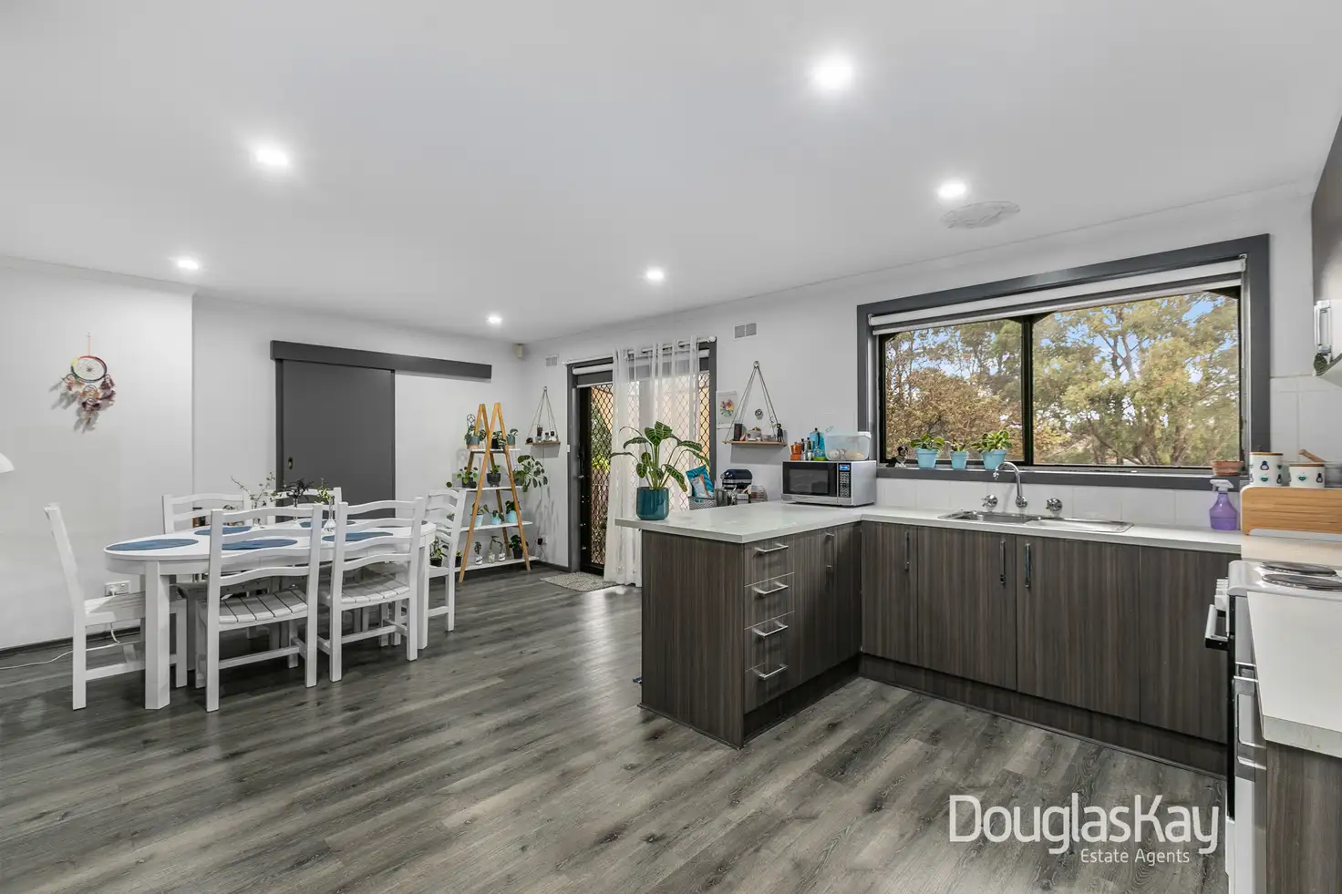 Main view of Homely unit listing, 2/133 Wright Street, Sunshine VIC 3020