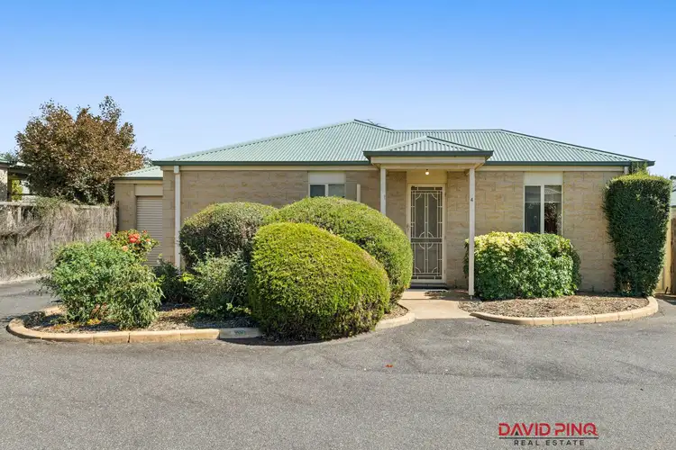 4/176 Station Road, New Gisborne VIC 3438