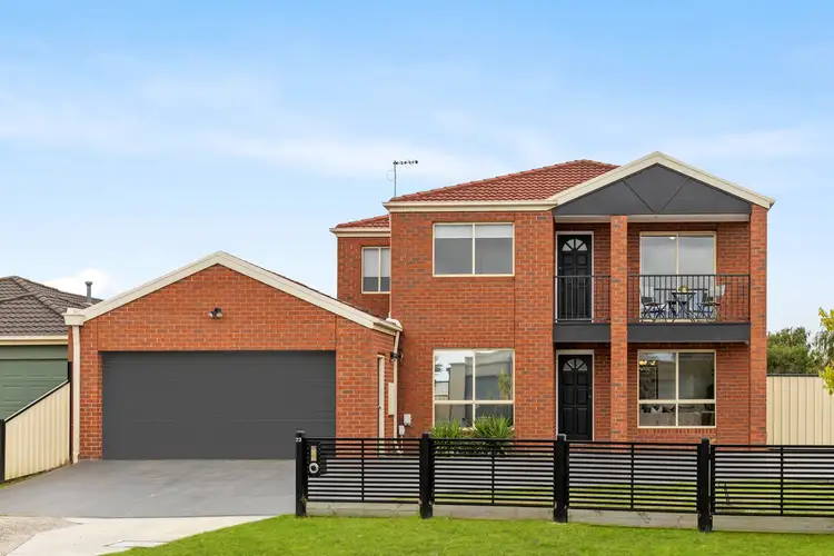 23 Albertine Crescent