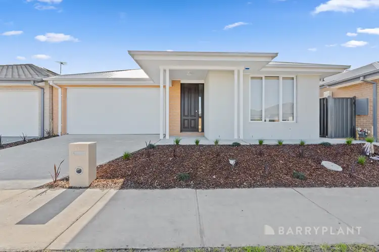 13 Frome Road, Clyde VIC 3978