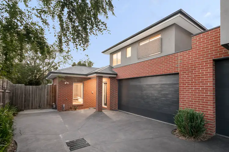 2/7 Middlebrook Drive, Ringwood North VIC 3134