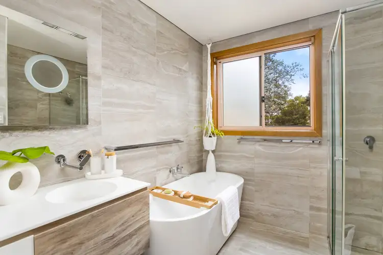 Sixth view of Homely house listing, 2 Kimmins Place, Figtree NSW 2525