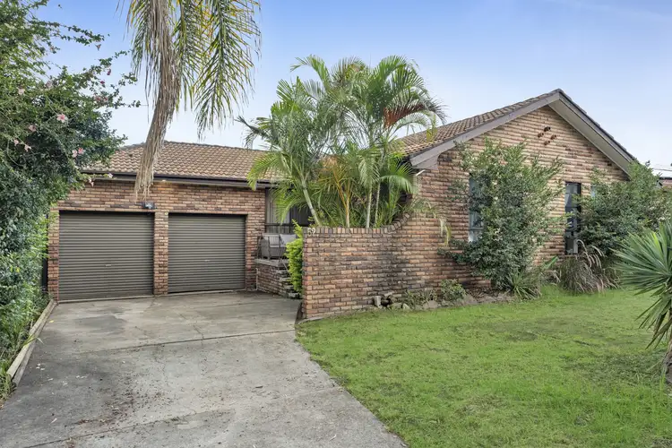52 Harrow Road, Glenfield NSW 2167