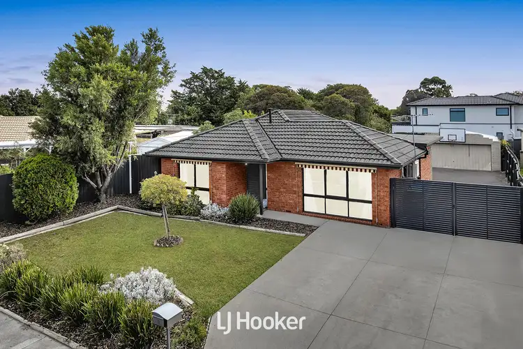 Second view of Homely house listing, 3 Gray Street, Cranbourne North VIC 3977
