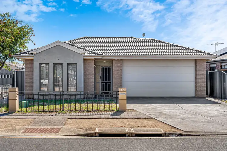 54 St Germain Avenue, Andrews Farm SA 5114