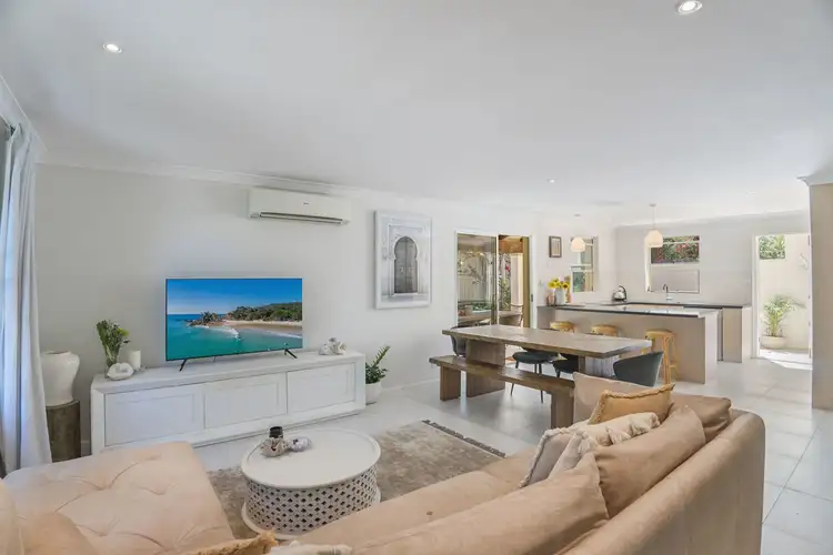 Third view of Homely townhouse listing, 1/7 Oceanside Place, Suffolk Park NSW 2481