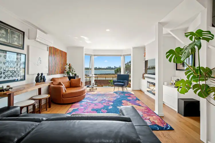 2/54 The Strand, Williamstown VIC 3016
