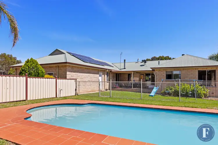 6 Ross Friend Place, Cootamundra NSW 2590
