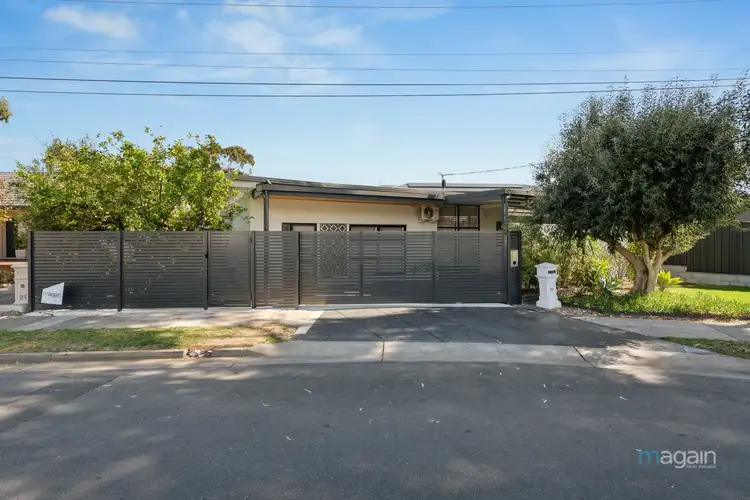 23 La Jolla Avenue