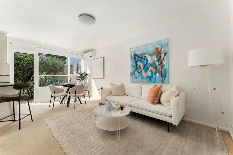 Main view of Homely apartment listing, 6/10 Highbury Grove, Prahran VIC 3181