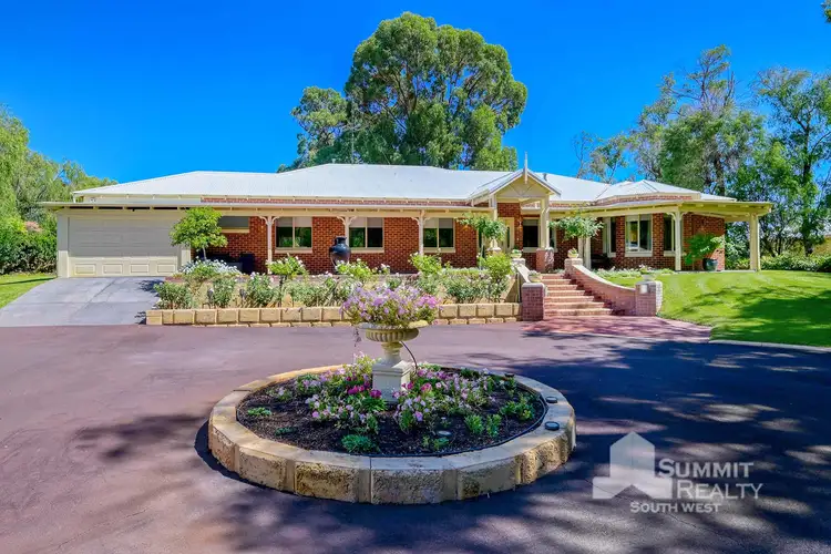 11 Grosmont Glade, Leschenault WA 6233