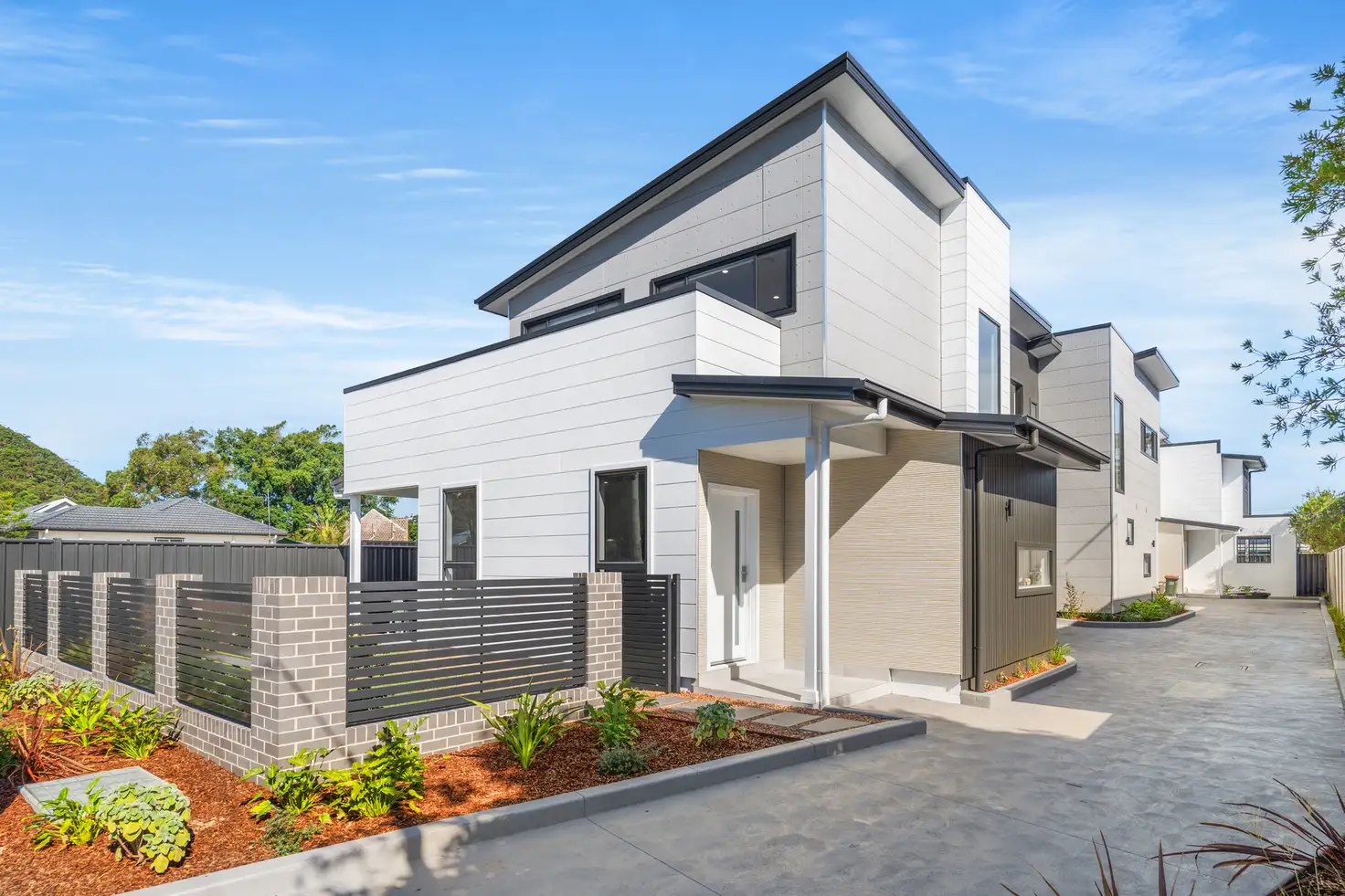 Main view of Homely townhouse listing, 1/52 Gallipoli Avenue, Blackwall NSW 2256