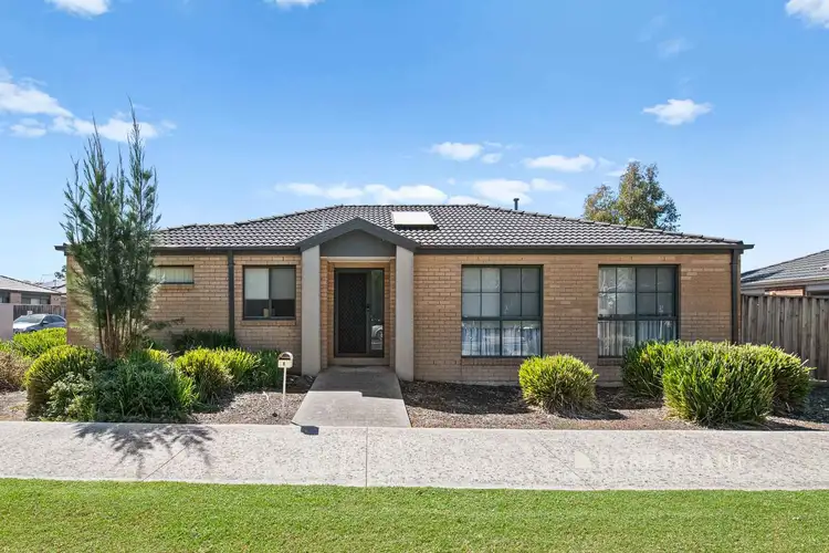 8/7 Syme Road, Pakenham VIC 3810