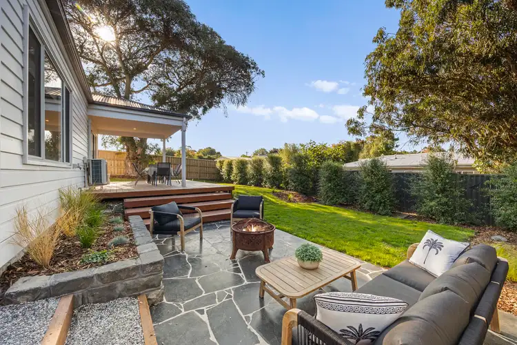 26 Urquhart Street, Gordon VIC 3345