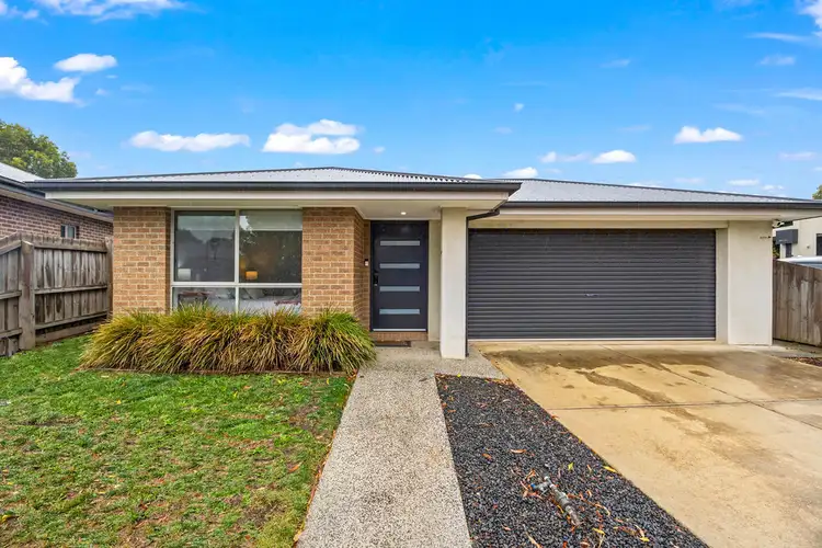 3 Creek Court, Ballan VIC 3342