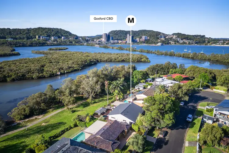 Main view of Homely house listing, 40 Matthews Parade, Point Clare NSW 2250