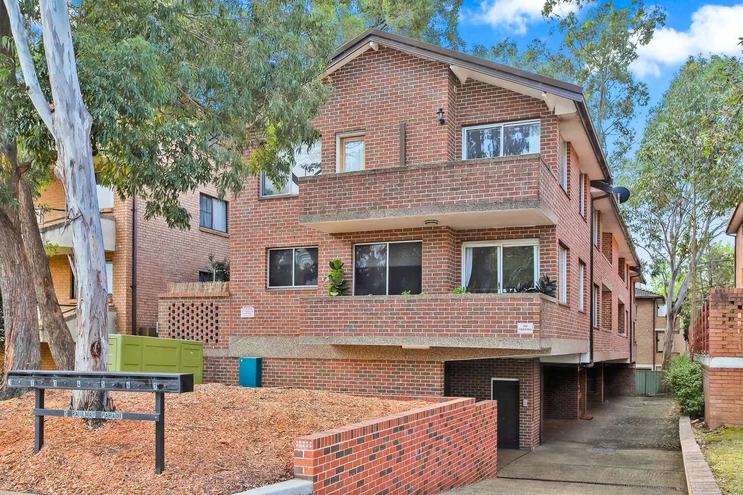 Main view of Homely unit listing, 1/5 Railway Parade, Westmead NSW 2145