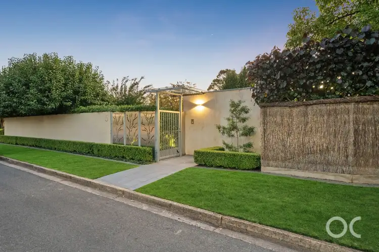 5 Surrey Crescent