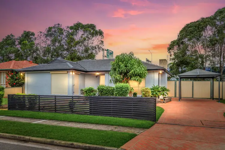 41 Hampton Crescent