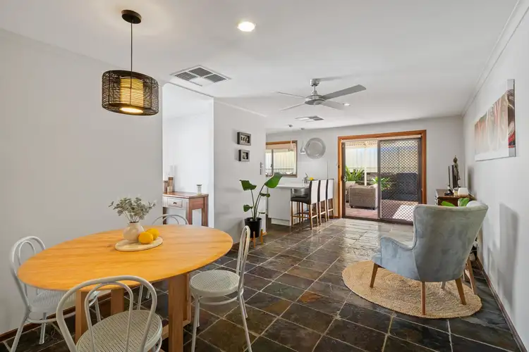 Fifth view of Homely house listing, 2 Thiele Court, Golden Grove SA 5125