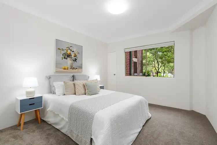 Sixth view of Homely apartment listing, 2/2 Bellbrook Avenue, Hornsby NSW 2077