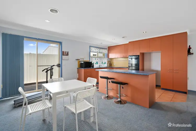 Fifth view of Homely unit listing, 2/8 Virtue Street, Maryborough VIC 3465