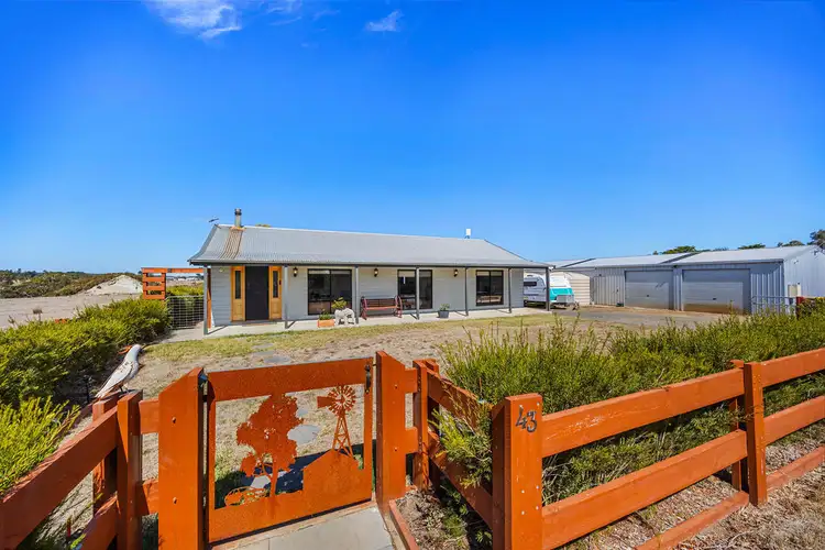 43 Daniels Road