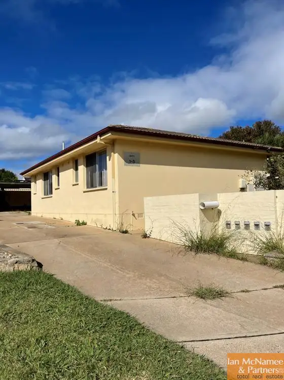 Main view of Homely unit listing, 4/4 Bowers Place, Queanbeyan NSW 2620