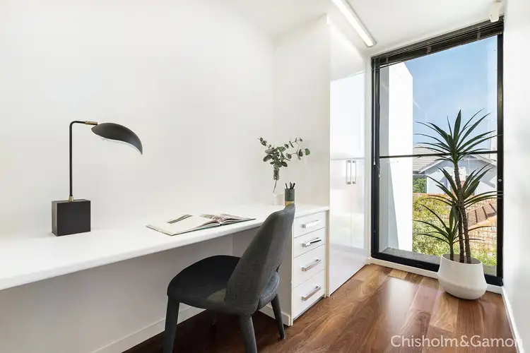 Sixth view of Homely apartment listing, 10/2a Tiuna Grove, Elwood VIC 3184