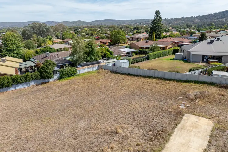 Fifth view of Homely house listing, 28 Meera Court, Lavington NSW 2641