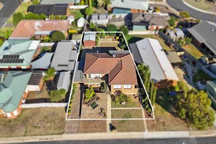 1 Ghost Gums Boulevard, Maryborough VIC 3465