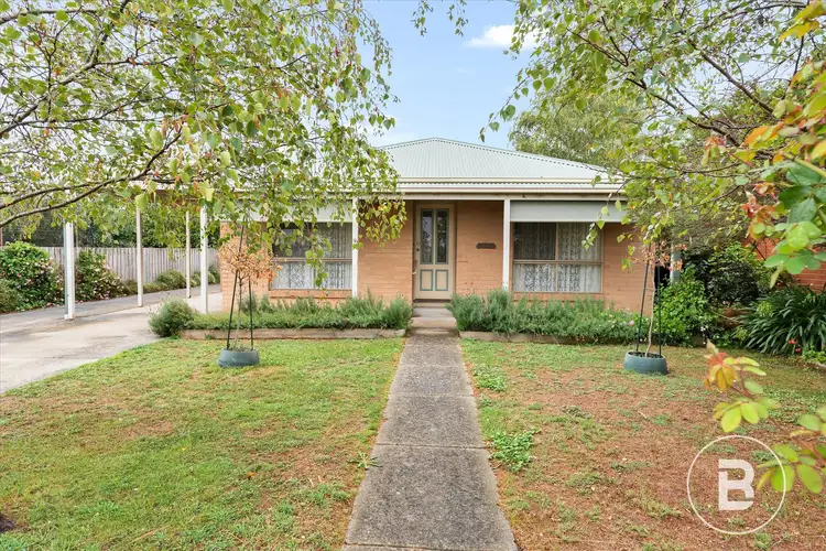 8 Cowie Street, Ballan VIC 3342