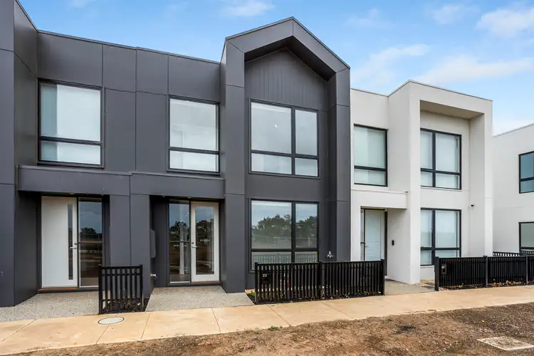 23 Rubus Walk, Werribee VIC 3030