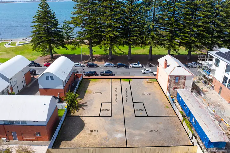 14-15 Flinders Parade, Victor Harbor SA 5211