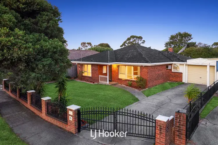 Second view of Homely house listing, 7 Oaks Court, Dandenong VIC 3175