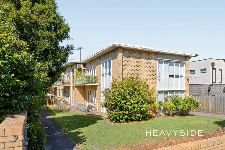 9/9 Acheron Avenue