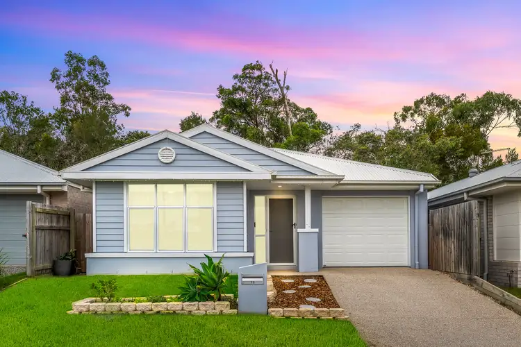 19 Escalade Circuit, Pallara QLD 4110
