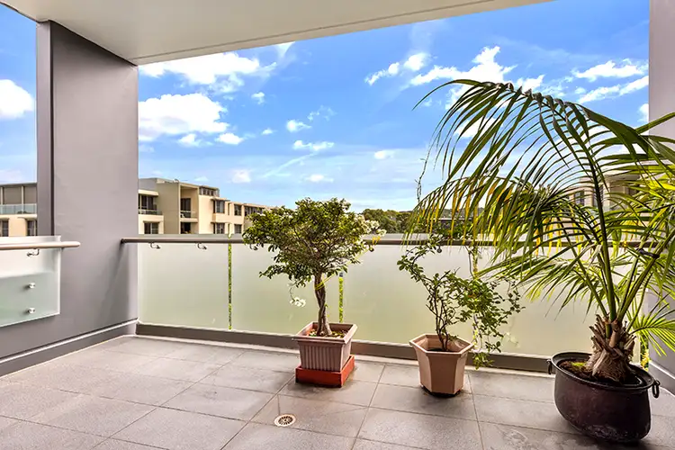 209/5 Mallard Lane, Warriewood NSW 2102